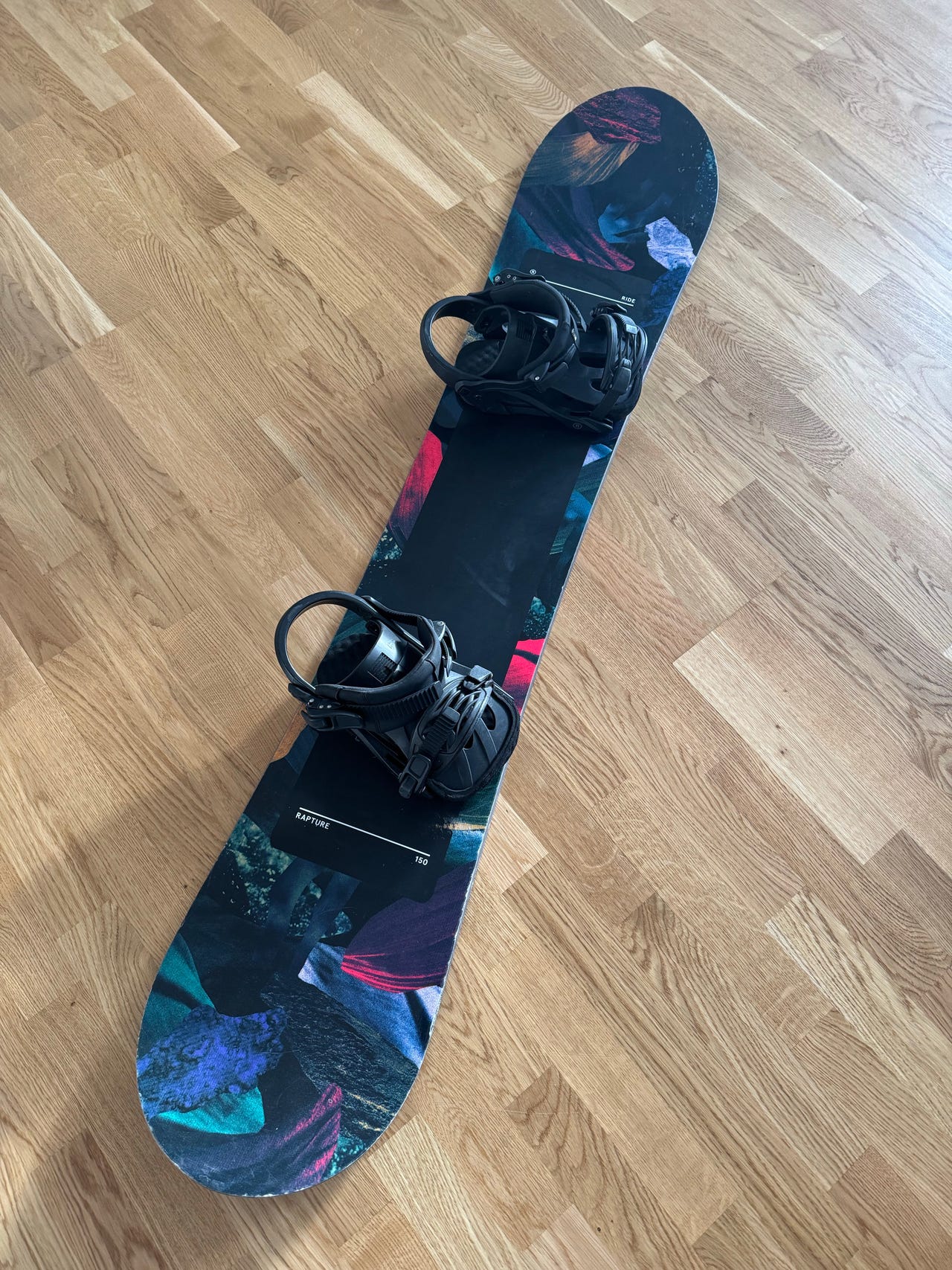 Ride Rapture snowboard 150 cm svart med Ride bindningar | Blocket
