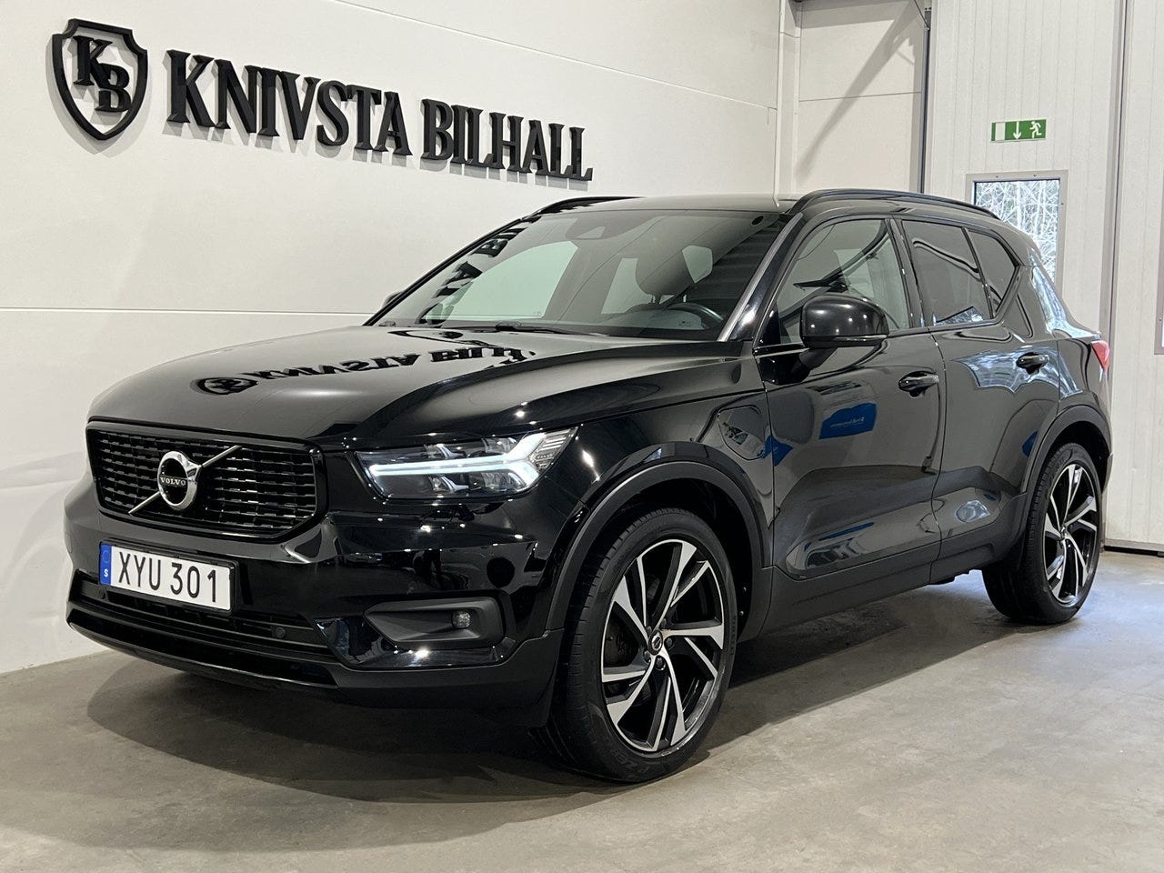 Volvo XC40 2021 – bild 1 av 24