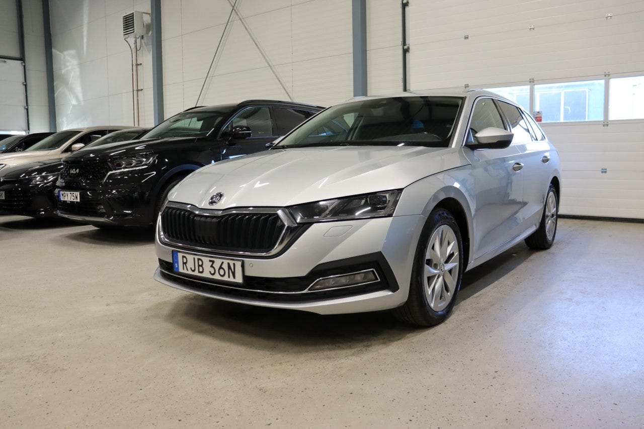 Skoda Octavia 2023 – bild 1 av 24