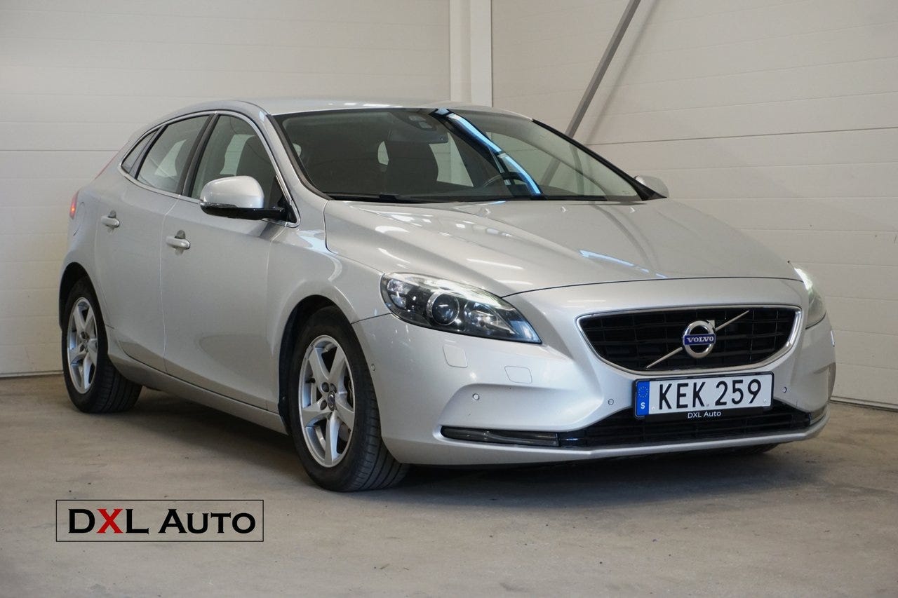 Volvo V40 2013 – bild 1 av 24
