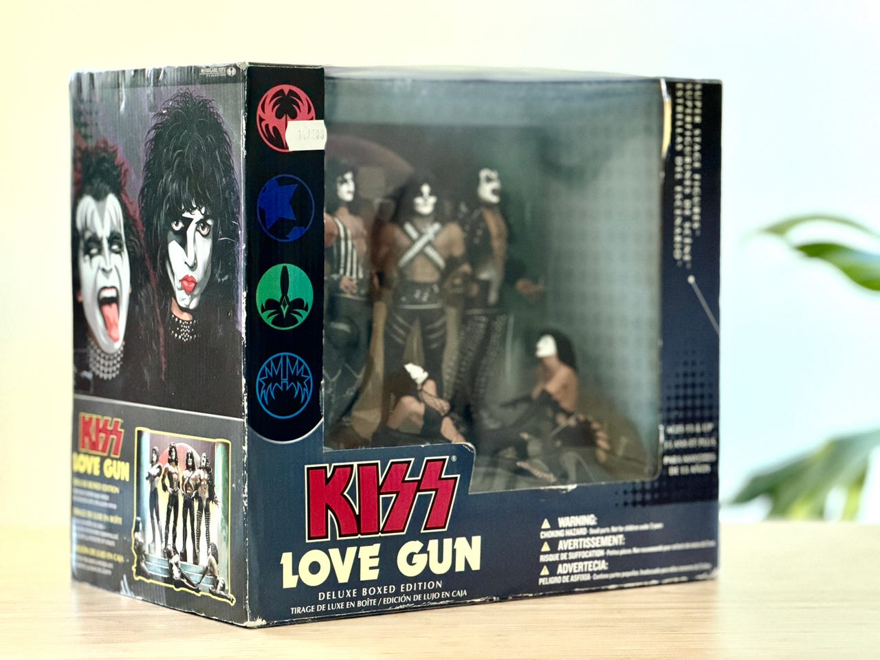 KISS Love Gun Deluxe Box Edition samlarfigurer set | Blocket