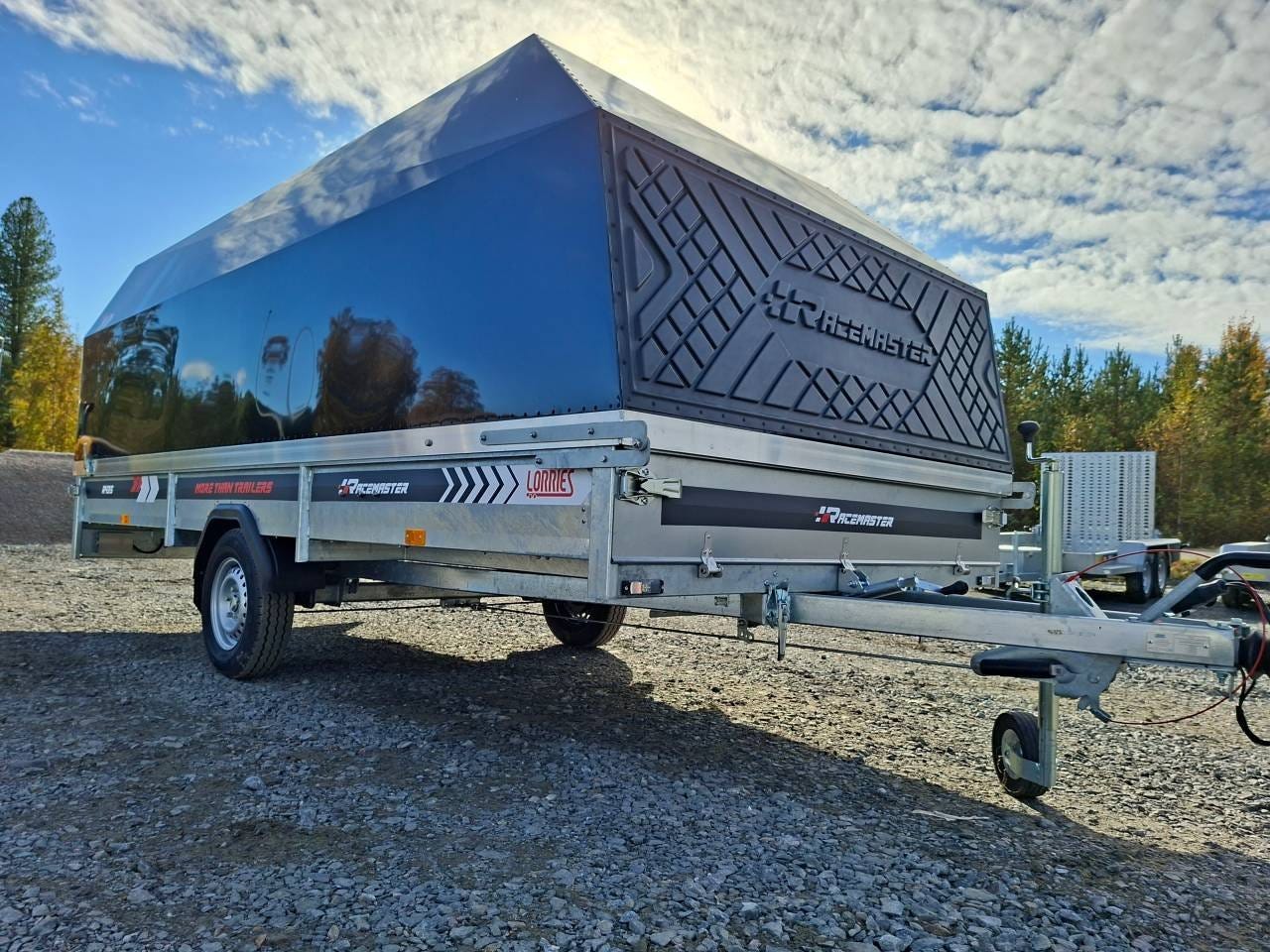 Lorries Racemaster R435 med Stenskottsskydd | Blocket
