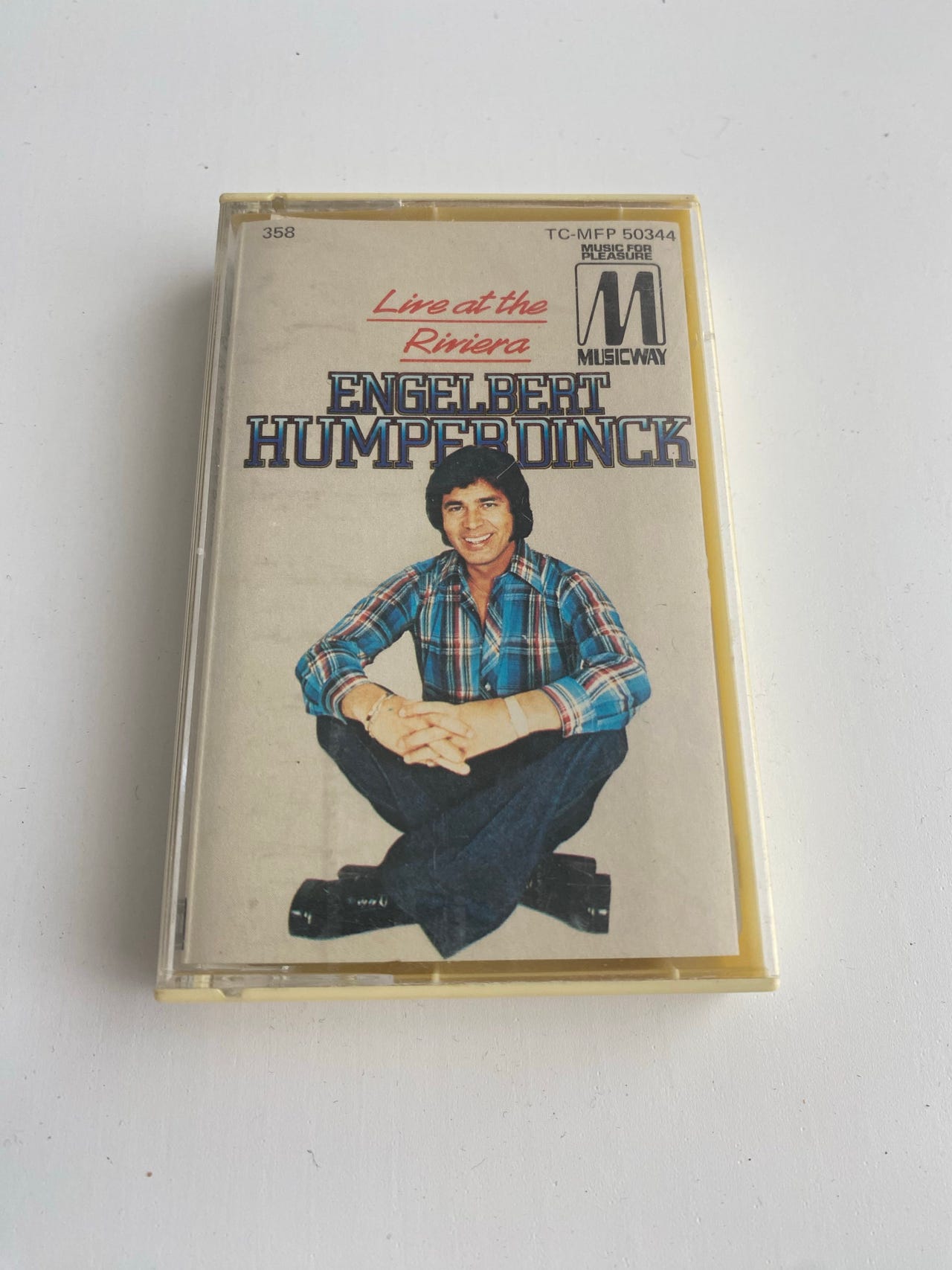 Engelbert Humperdinck Live at the Riviera kassettband | Blocket