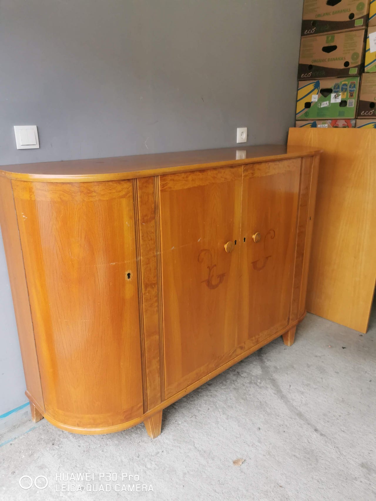 EKSKÅP Sideboard trä brun | Blocket