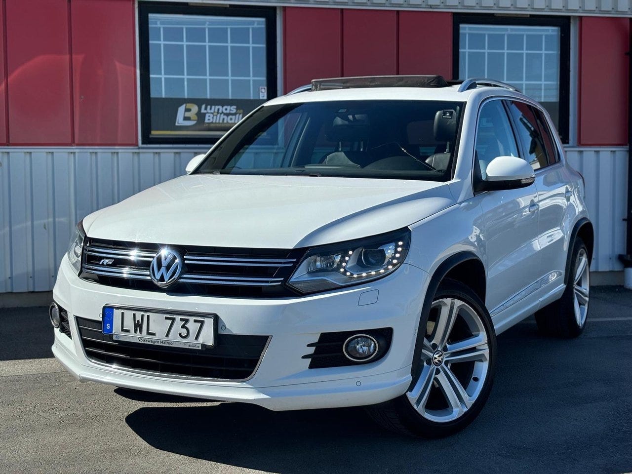 Volkswagen Tiguan 2016 – bild 1 av 24