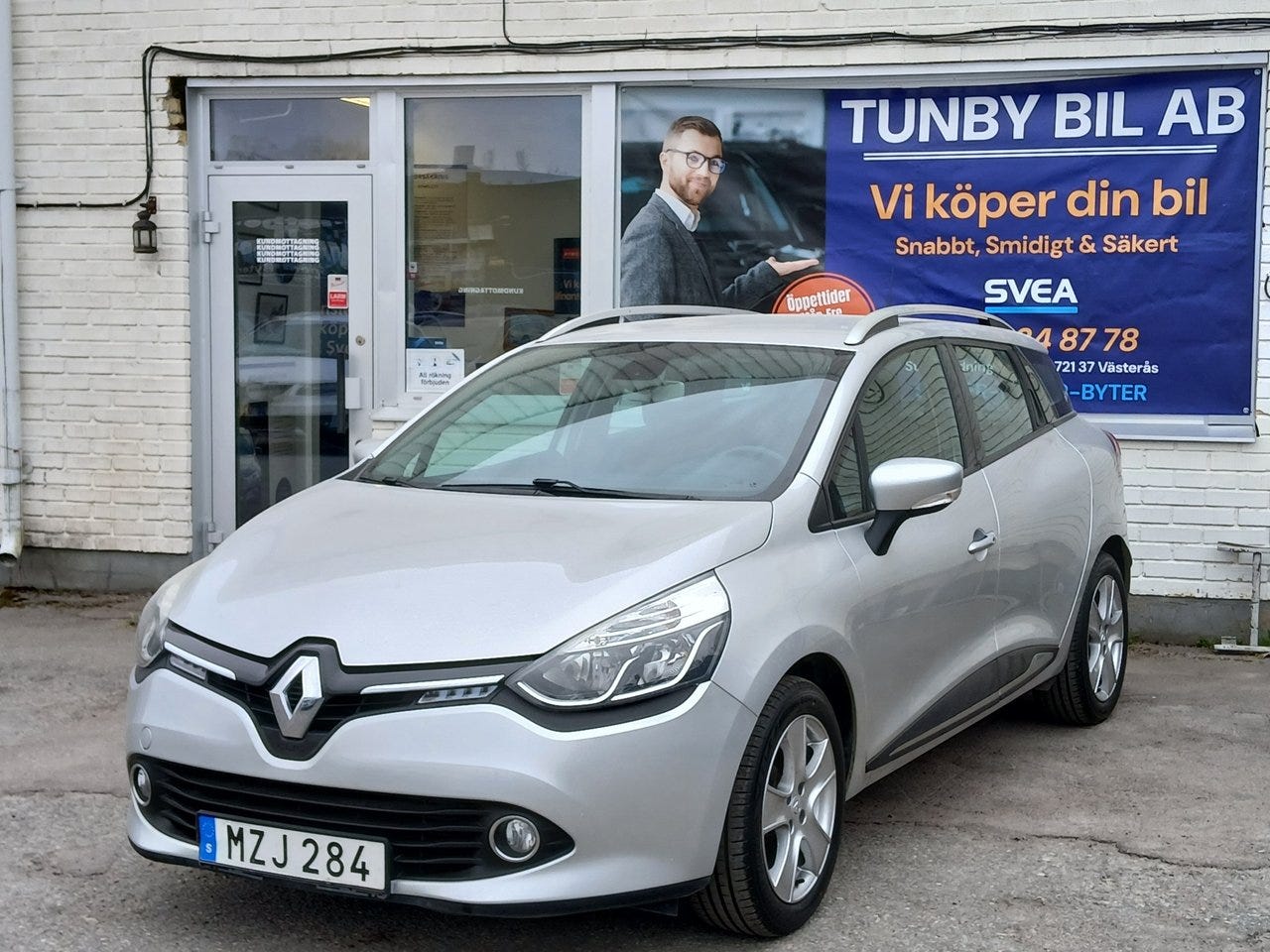 Renault Clio 2016 – bild 1 av 19