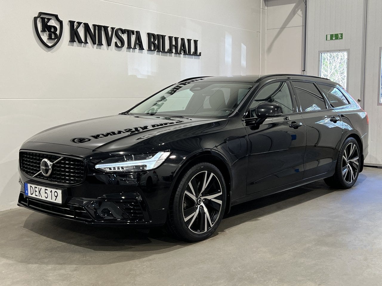 Volvo V90 2023 – bild 1 av 24