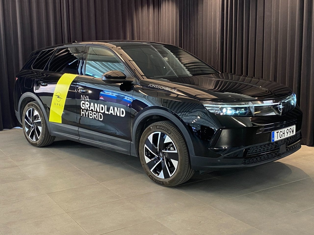 Opel Grandland 2025 – bild 1 av 24