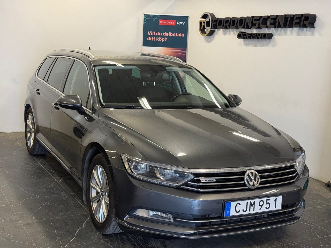 Volkswagen Passat 2015 – bild 1 av 24