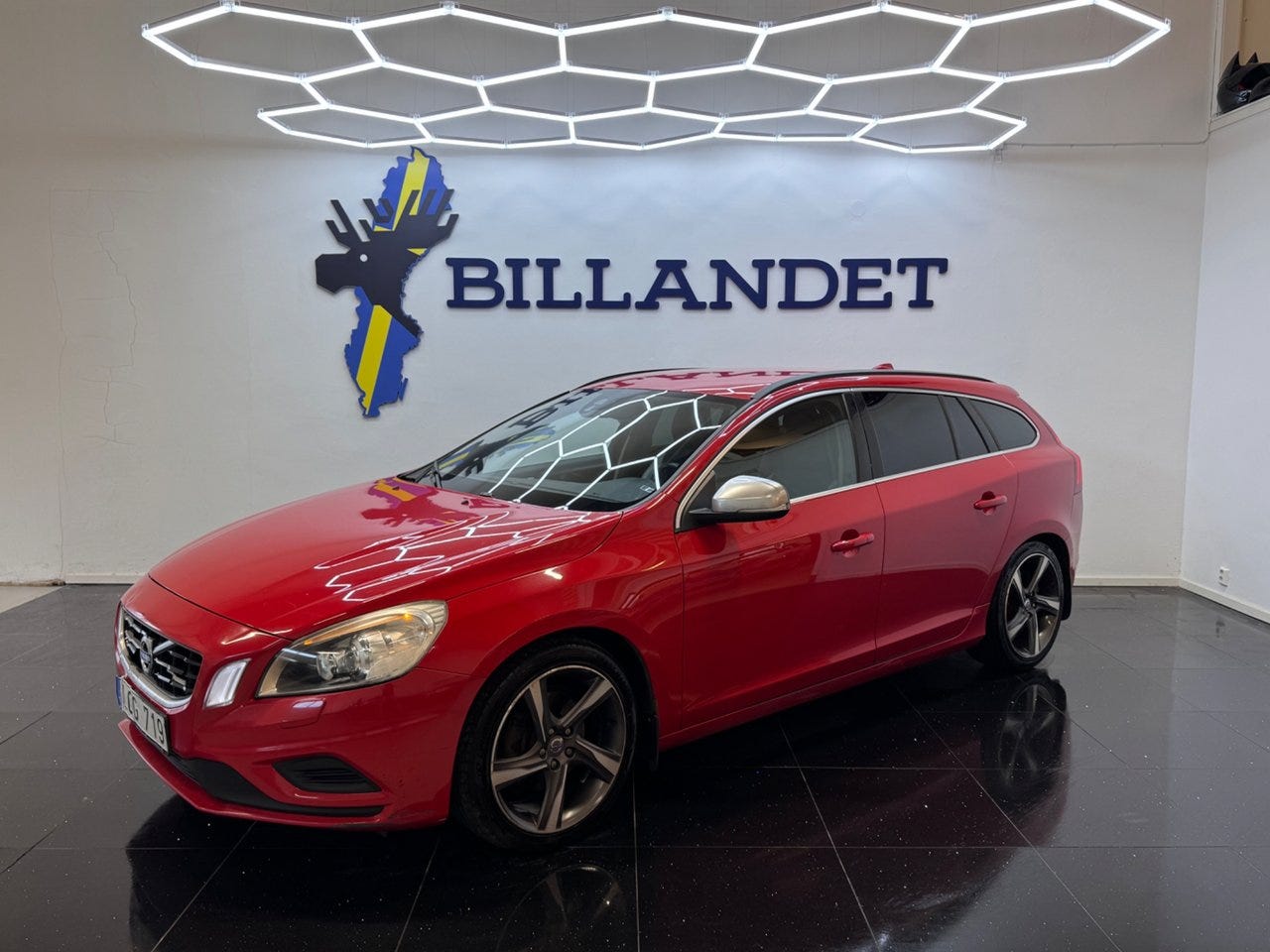 Volvo V60 2011 – bild 1 av 22