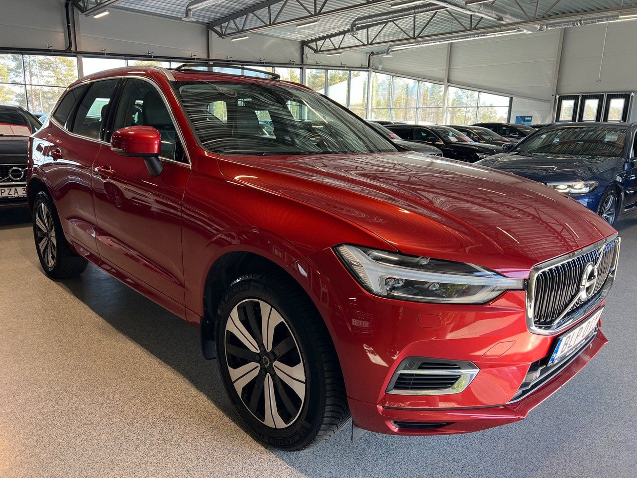 Volvo XC60 2020 – bild 1 av 24