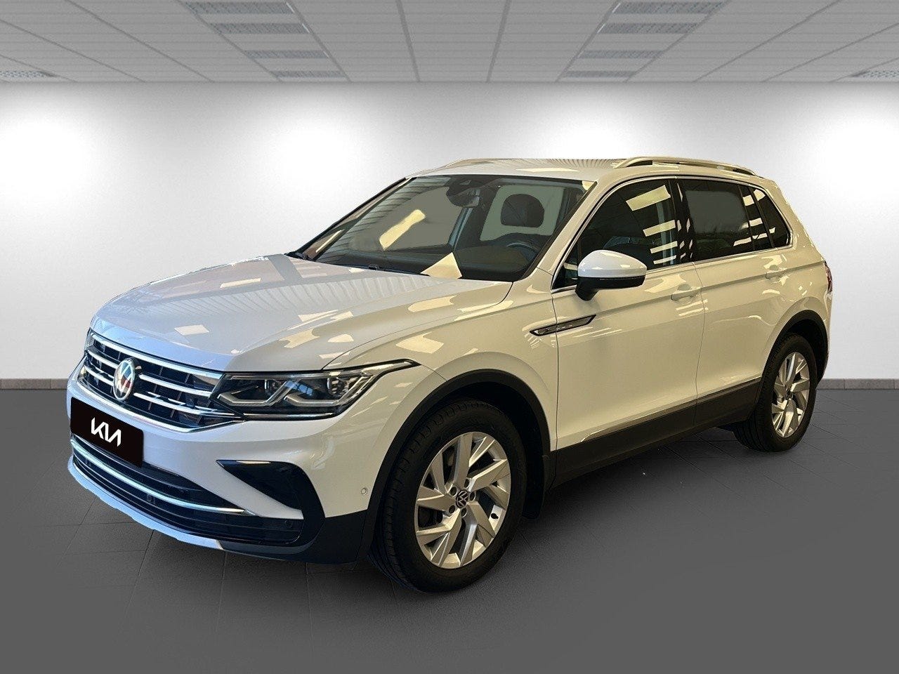 Volkswagen Tiguan 2021 – bild 1 av 18