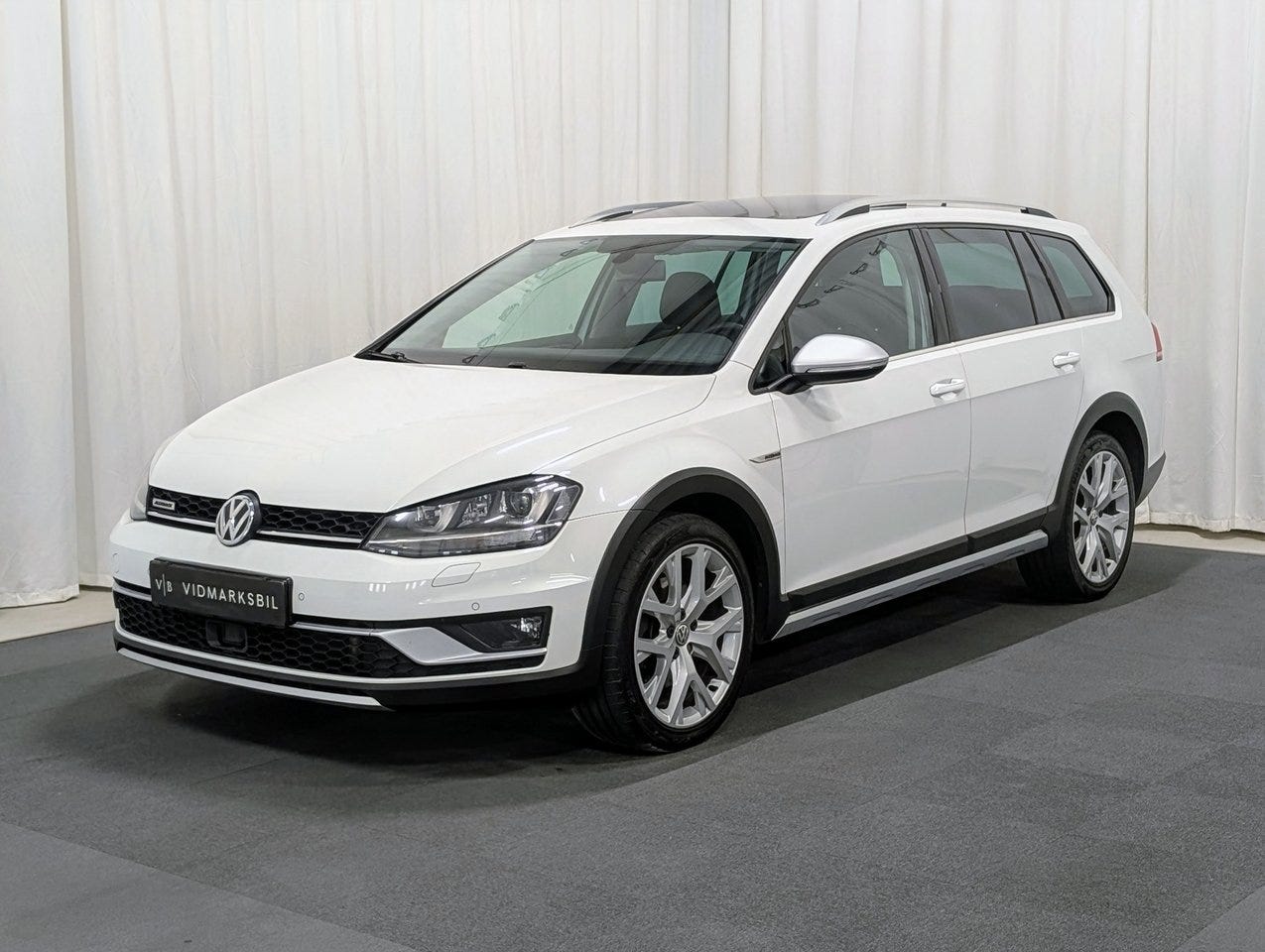 Volkswagen Golf Alltrack 2016 – bild 1 av 16