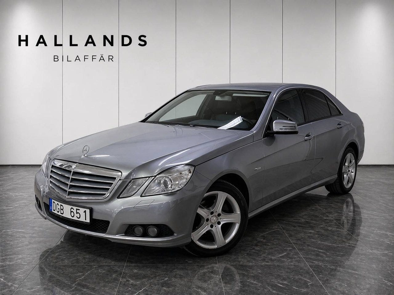 Mercedes-Benz E 220 2010 – bild 1 av 13