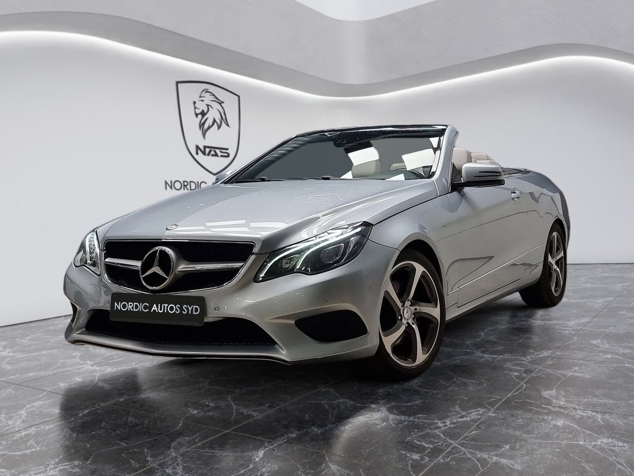 Mercedes-Benz E 250 2014 – bild 1 av 18