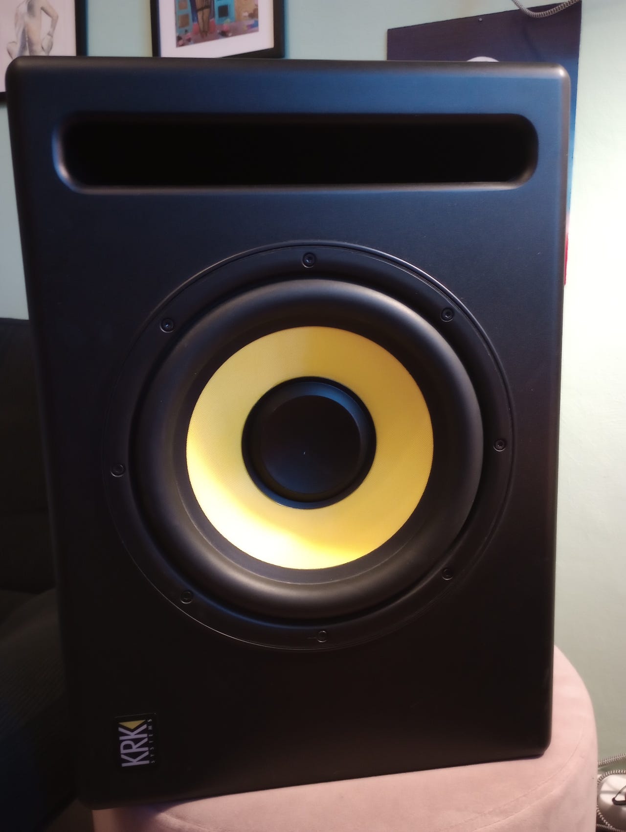 KRK S10G4 Studio Subwoofer - Subwoofer de studio activ