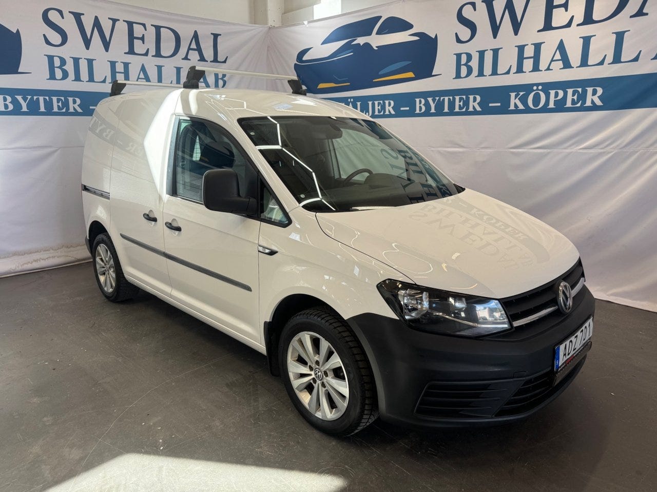 Volkswagen Caddy 2017 – bild 1 av 19