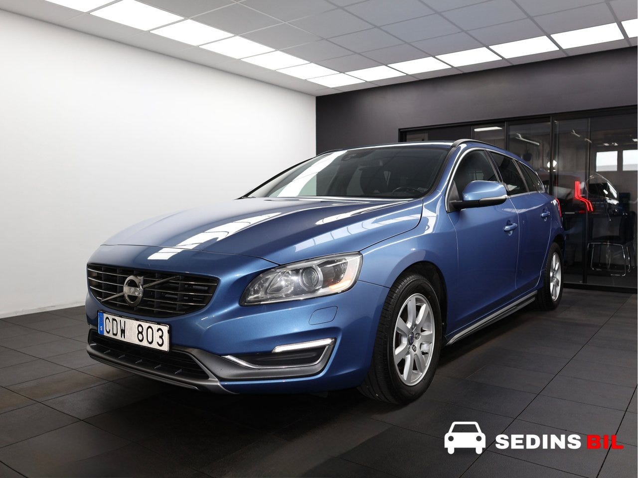 Volvo V60 2014 – bild 1 av 24
