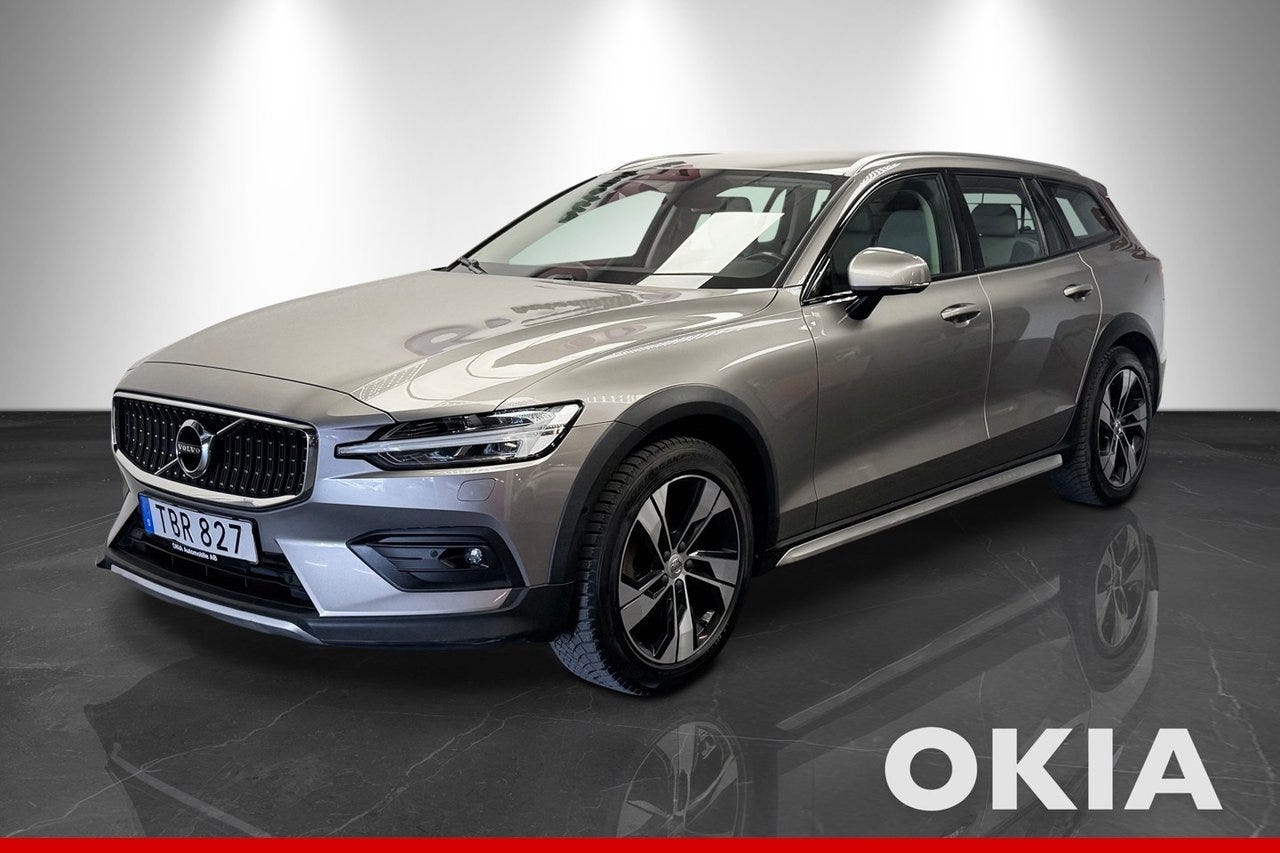 Volvo V60 Cross Country 2019 – bild 1 av 21