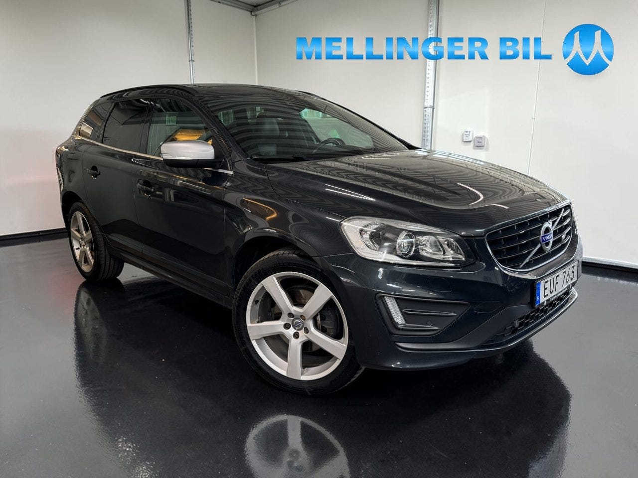 Volvo XC60 2015 – bild 1 av 23