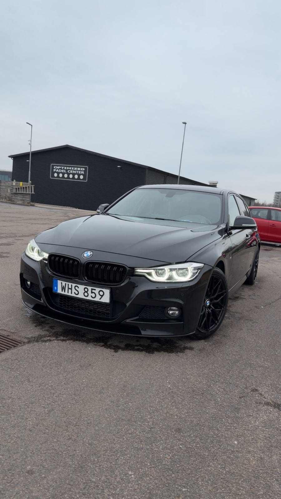 BMW 320d 2018 – bild 1 av 7