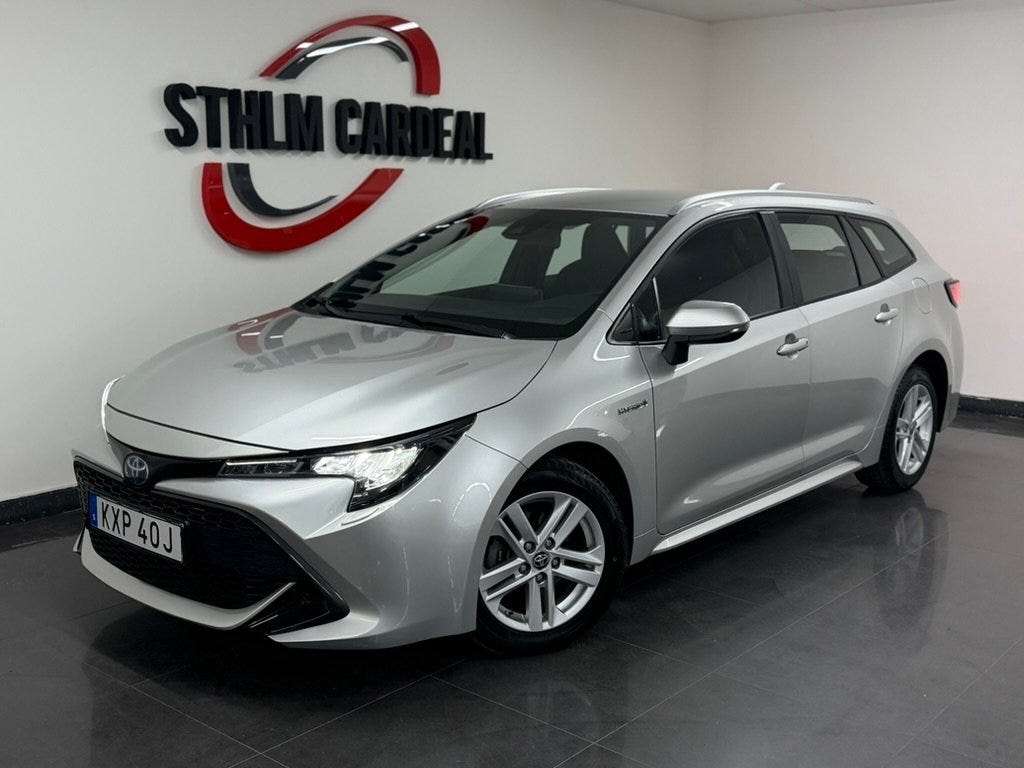 Toyota Corolla 2022 – bild 1 av 23