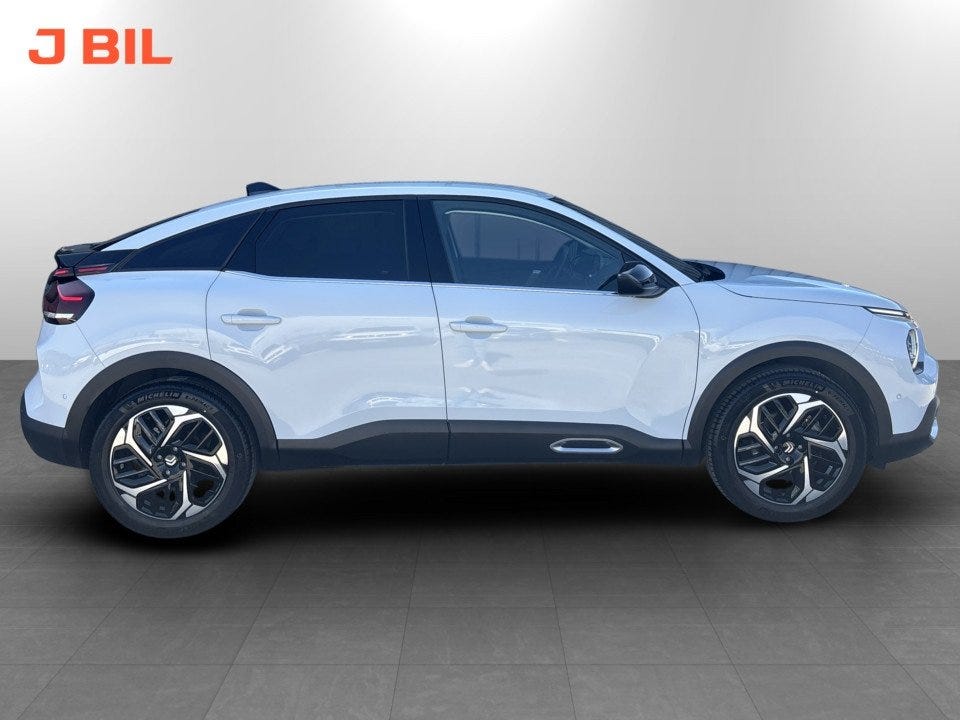 Citroen C4 2024 – bild 1 av 16