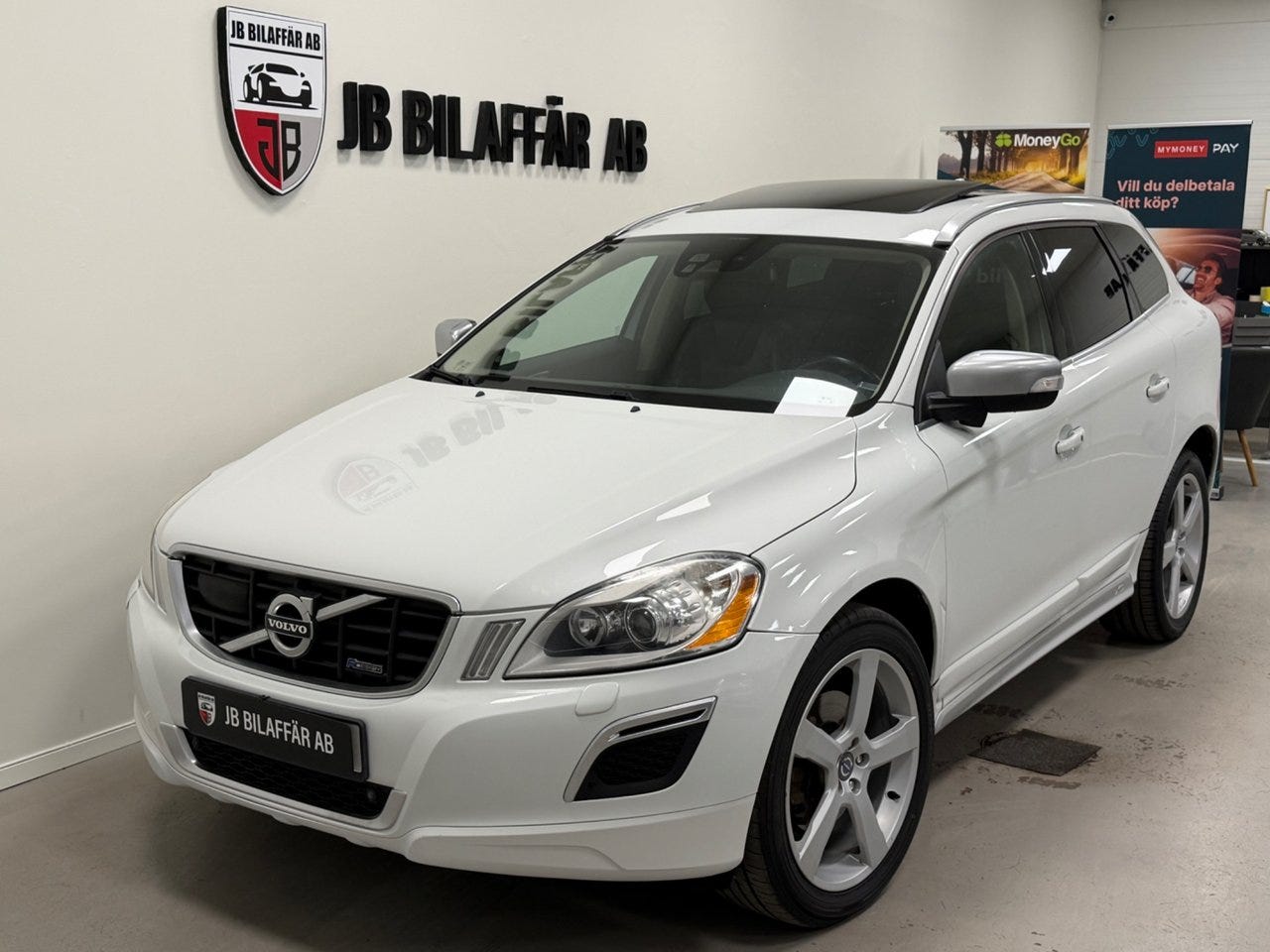 Volvo XC60 2012 – bild 1 av 24