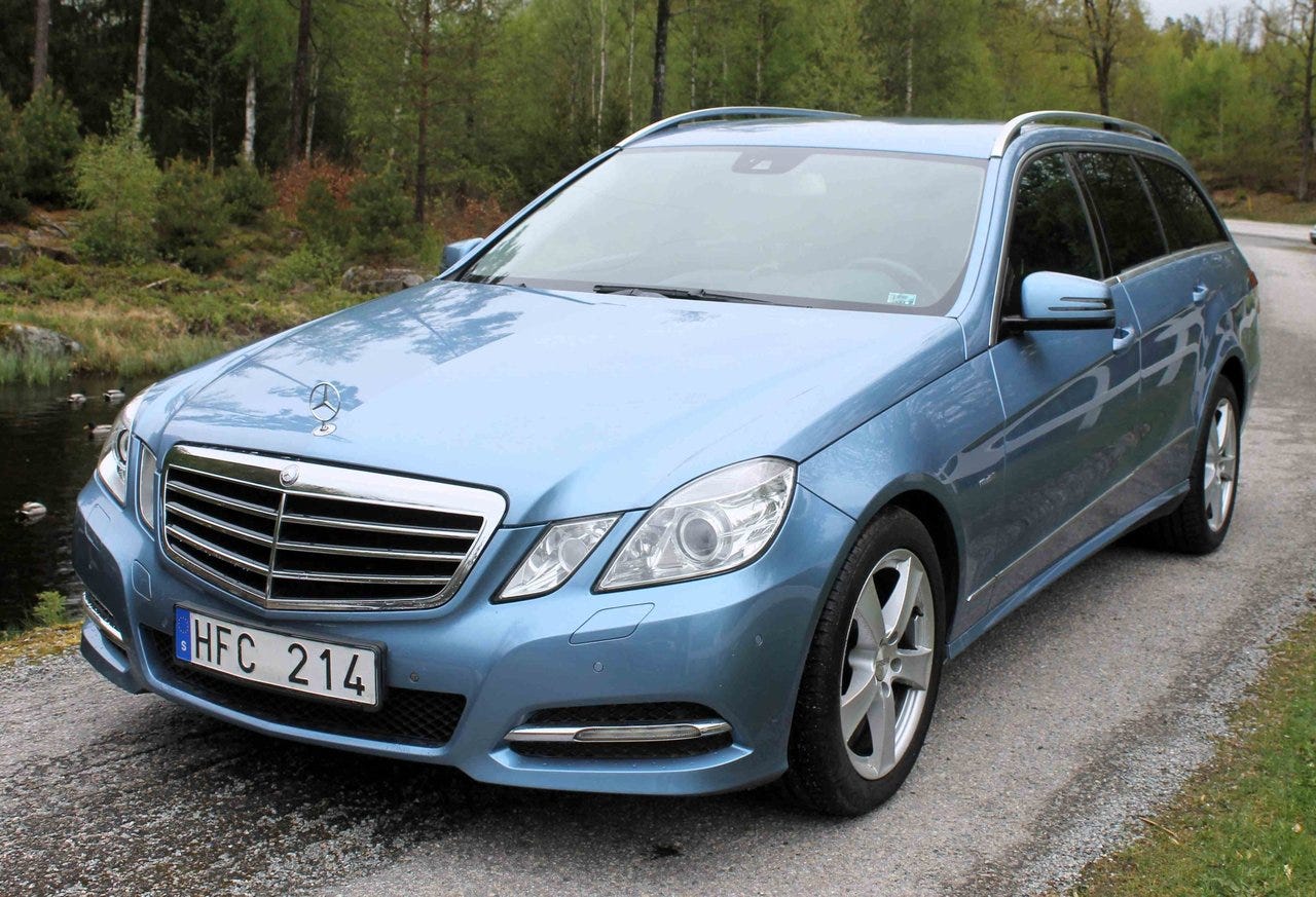 Mercedes-Benz E220 2011 – bild 1 av 4