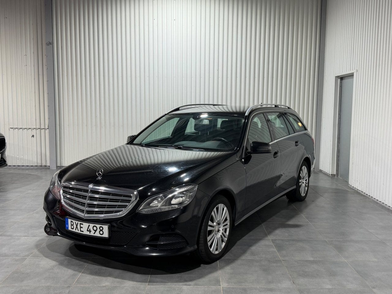 Mercedes-Benz E300 2014 – bild 1 av 18