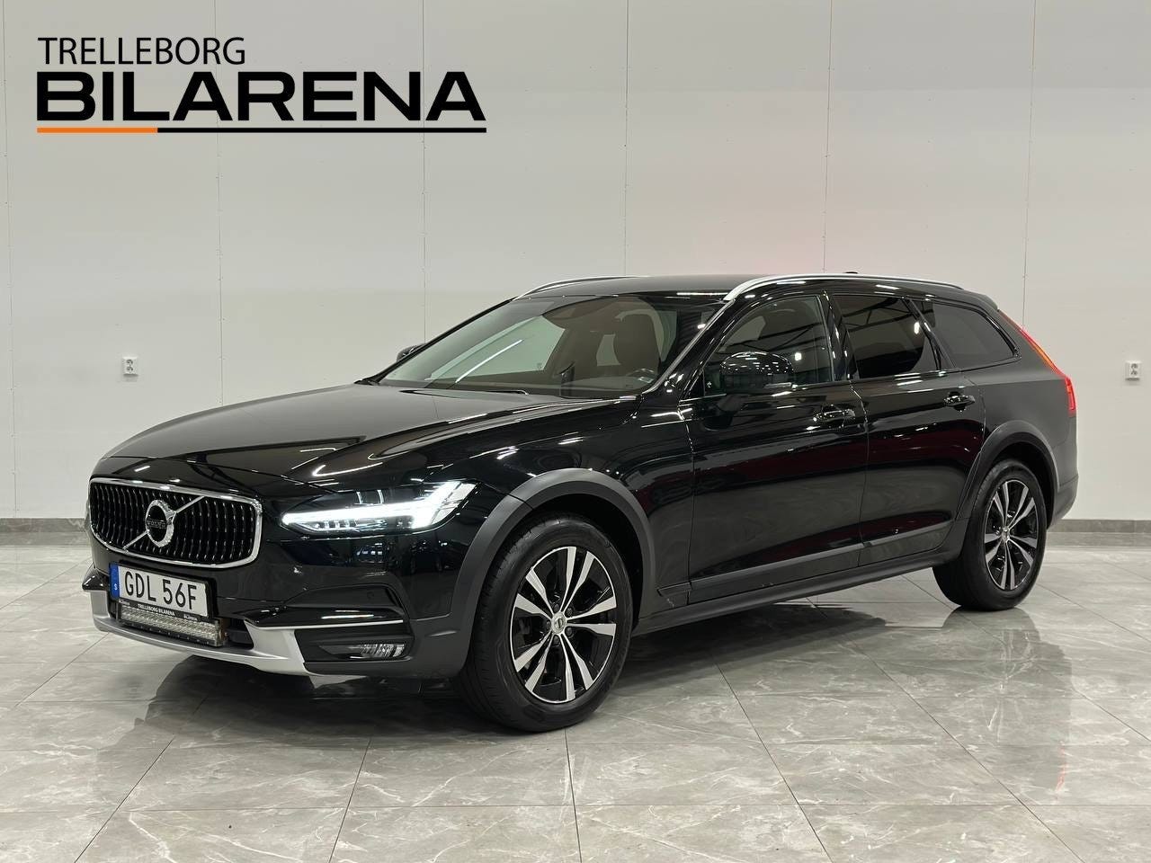 Volvo V90 Cross Country 2020 – bild 1 av 24