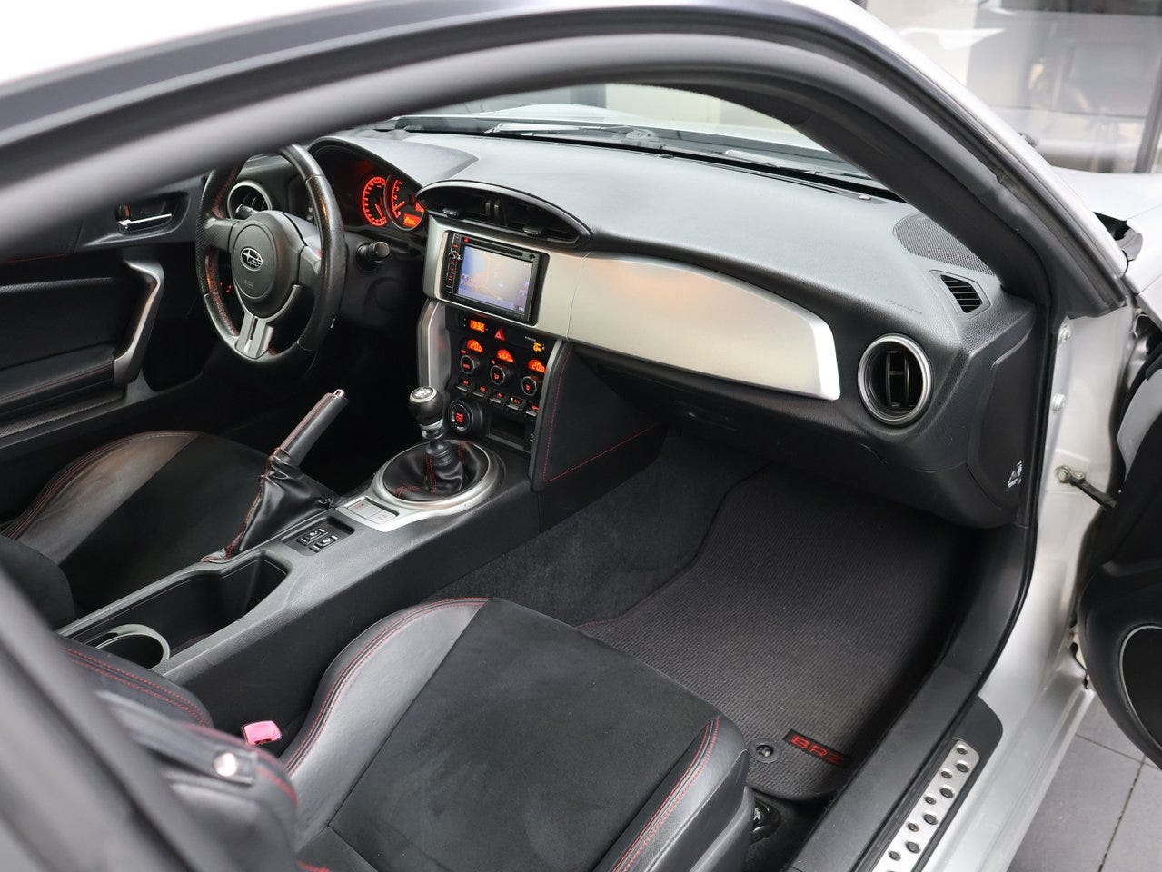 Subaru BRZ 2.0 Boxer | 200 ch | BVM | GPS | Sièges chauffants | Accès sans clé | Régulateur