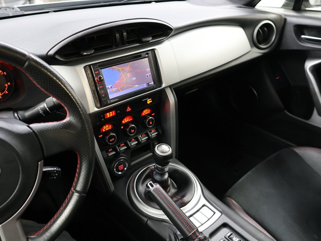 Subaru BRZ 2.0 Boxer | 200 ch | BVM | GPS | Sièges chauffants | Accès sans clé | Régulateur