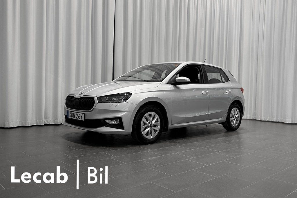 Skoda Fabia 2025 – bild 1 av 14