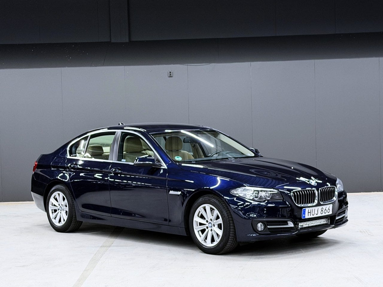 BMW 520d 2016 – bild 1 av 11