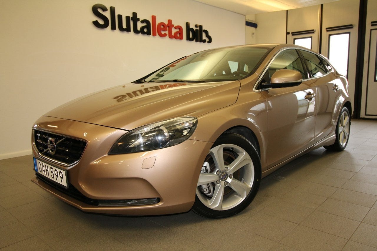 Volvo V40 2014 – bild 1 av 24