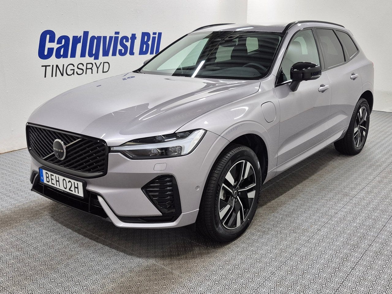 Volvo XC60 2026 – bild 1 av 11
