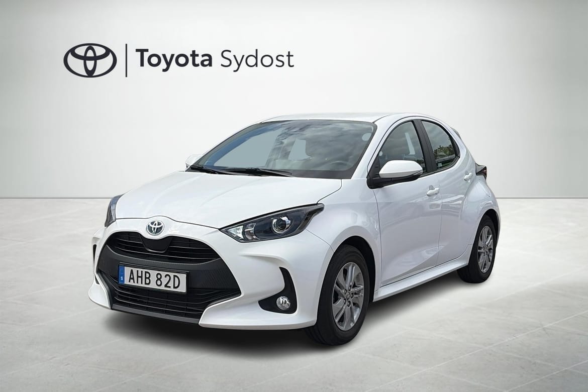 Toyota Yaris 2024 – bild 1 av 11
