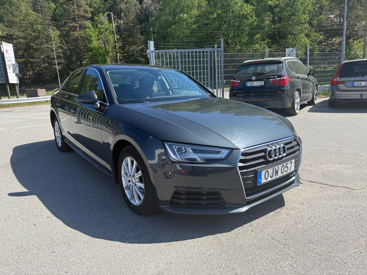 Audi A4 2017 – bild 1 av 16