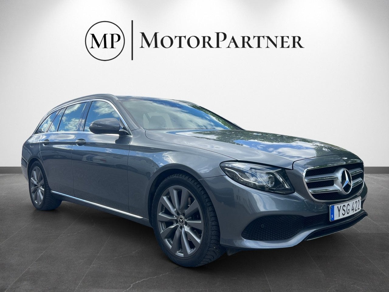 Mercedes-Benz E 220 2018 – bild 1 av 17