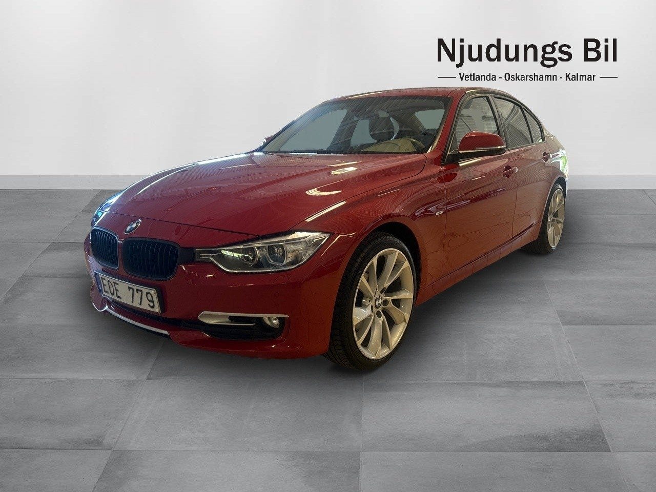 BMW 320d 2012 – bild 1 av 11