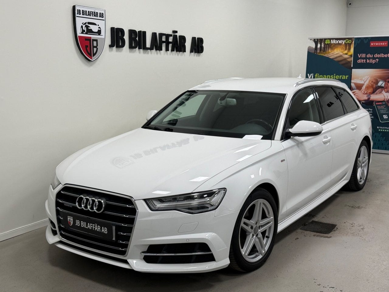 Audi A6 2017 – bild 1 av 24