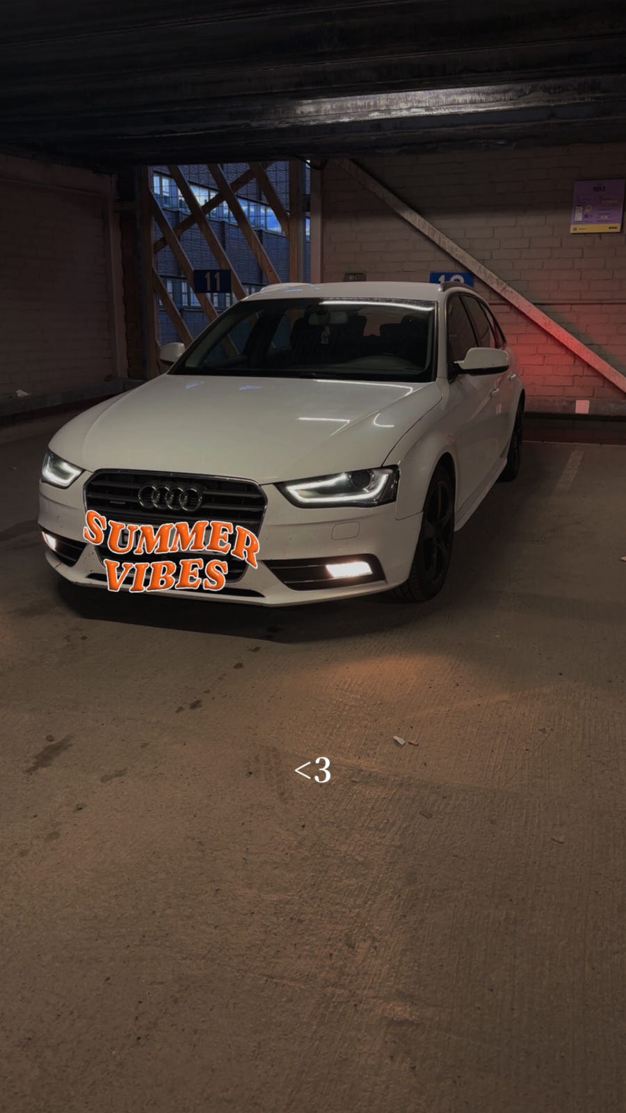 Audi A4 2013 – bild 1 av 5