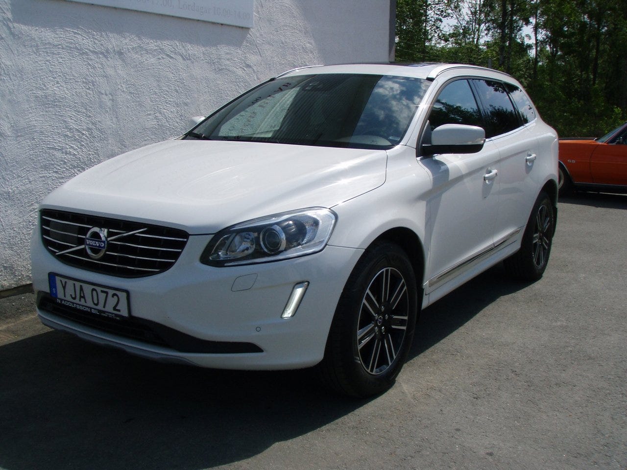 Volvo XC60 2017 – bild 1 av 14