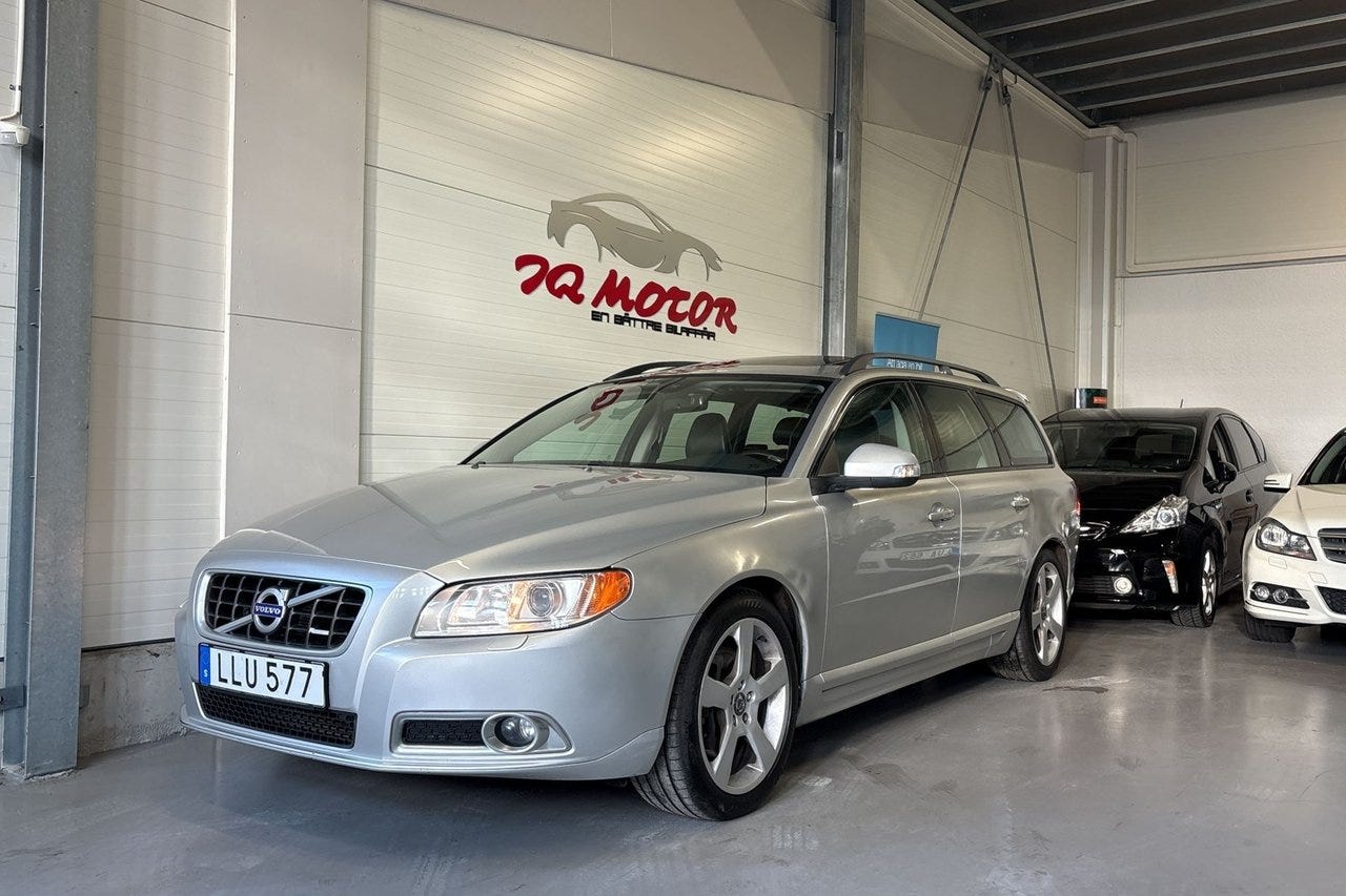 Volvo V70 2011 – bild 1 av 22