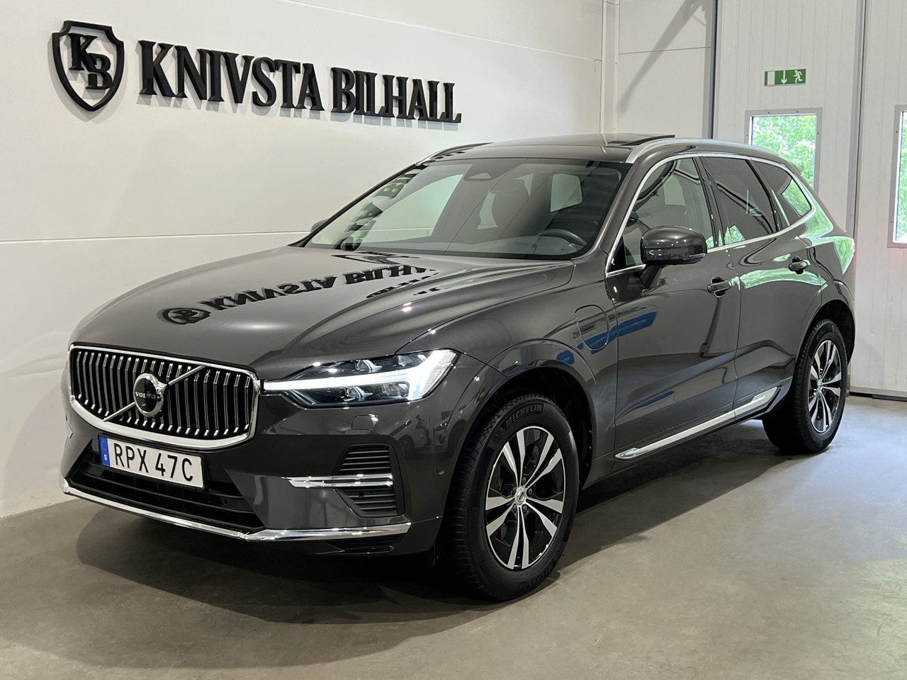 Volvo XC60 2023 – bild 1 av 24