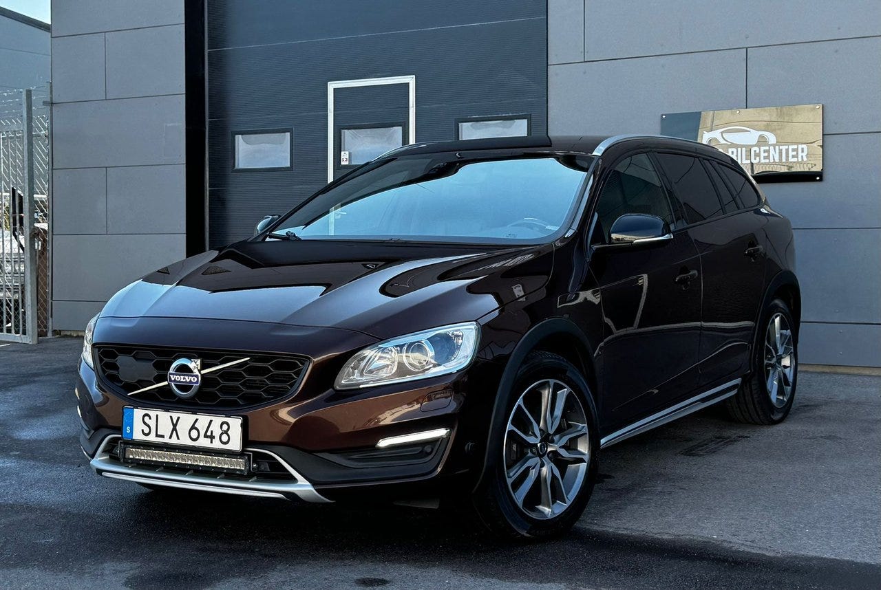 Volvo V60 Cross Country 2016 – bild 1 av 24