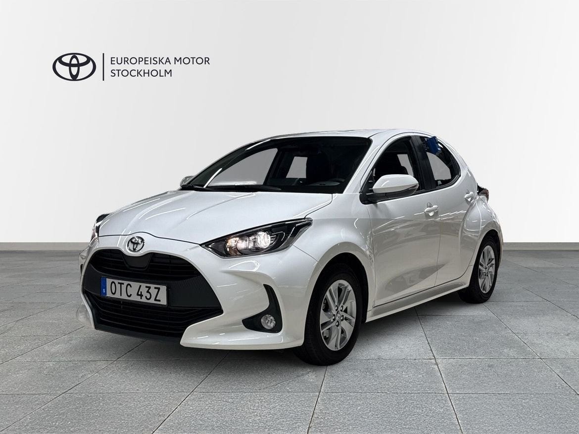 Toyota Yaris 2025 – bild 1 av 12