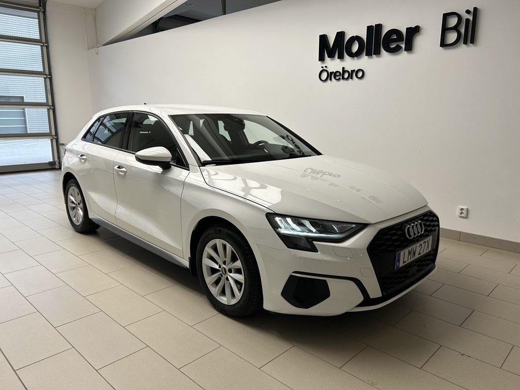 Audi A3 2023 – bild 1 av 19