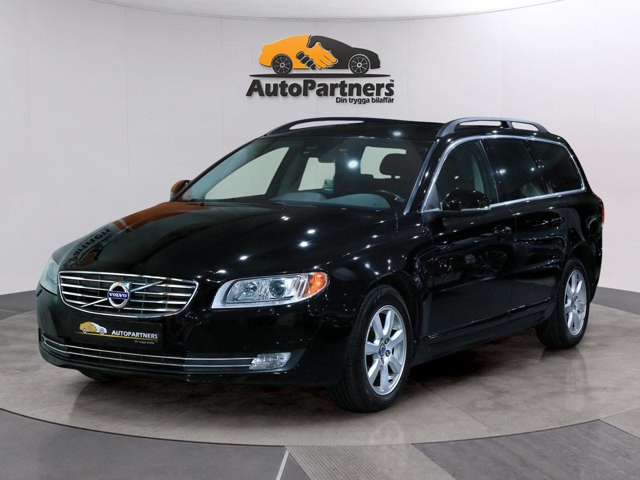 Volvo V70 2014 – bild 1 av 21